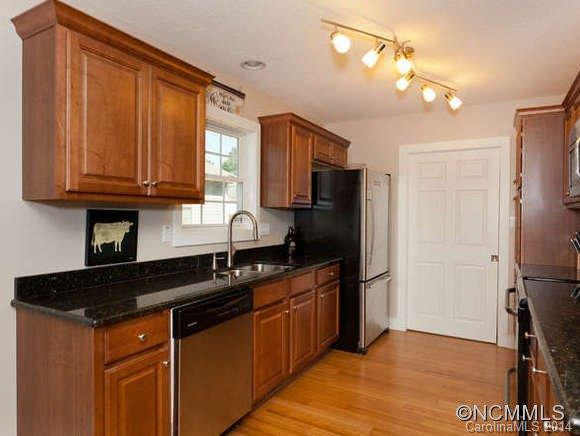 5 Huffman - Photo 10