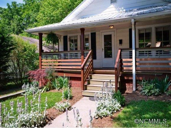 61 SWANNANOA AVE - Photo 2