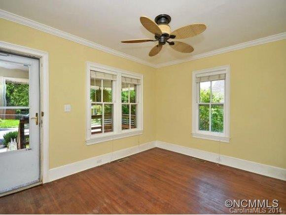 61 SWANNANOA AVE - Photo 4