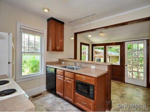61 SWANNANOA AVE - Photo 7