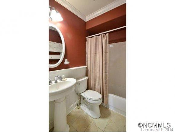 61 SWANNANOA AVE - Photo 10