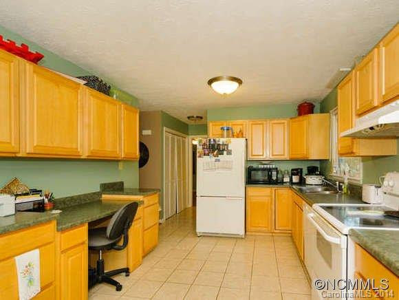 74 Tacoma Circle - Photo 11