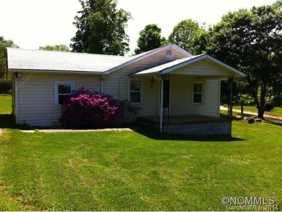 2 MAPLE LANE