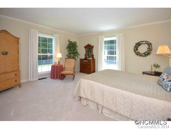 108 Hawthorn Drive - Photo 14