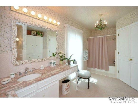 108 Hawthorn Drive - Photo 15