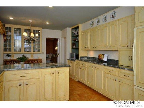 108 Hawthorn Drive - Photo 7
