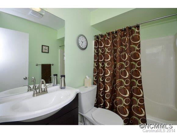 107 Shadowbrook Drive - Photo 11