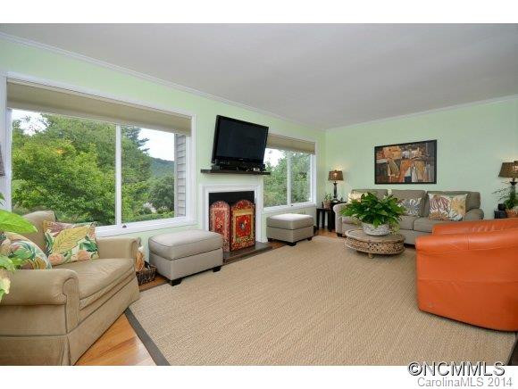 107 Shadowbrook Drive - Photo 3