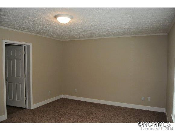 546 Levi Road - Photo 11