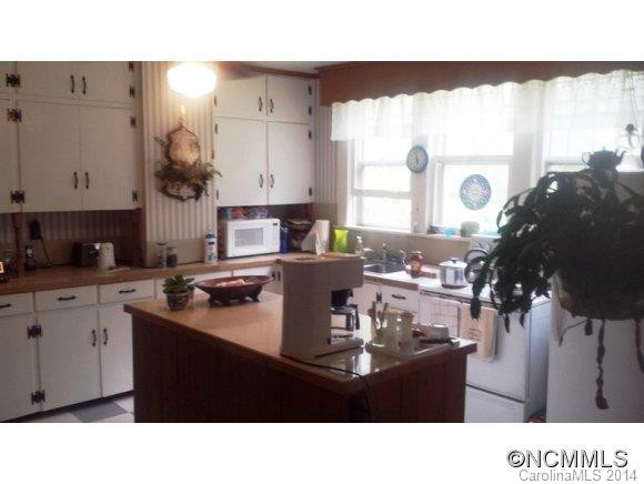 411 Jordan Street - Photo 9
