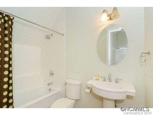 58 Madison Ave - Photo 11
