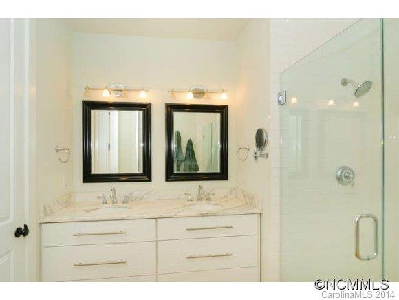 58 Madison Ave - Photo 8