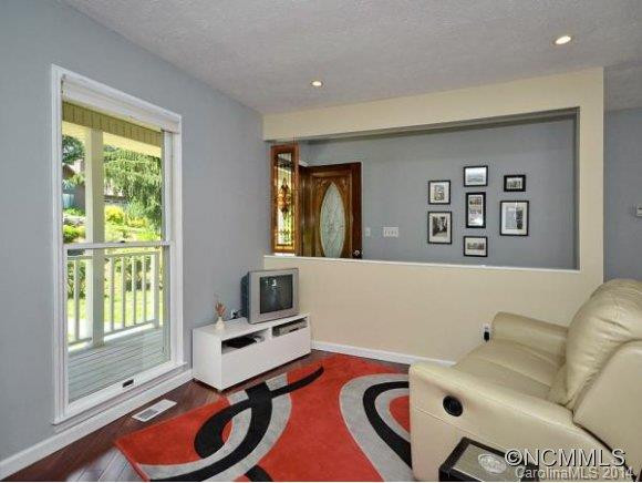 153 MOUNTAIN VALLEY DRIVE - Photo 12
