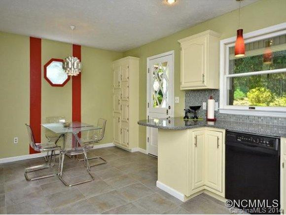 153 MOUNTAIN VALLEY DRIVE - Photo 10