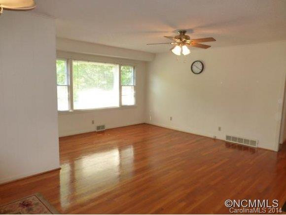101 HILL STREET - Photo 8