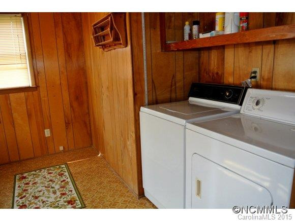 208 Hillcrest Circle - Photo 12