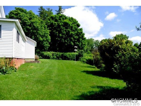 208 Hillcrest Circle - Photo 16