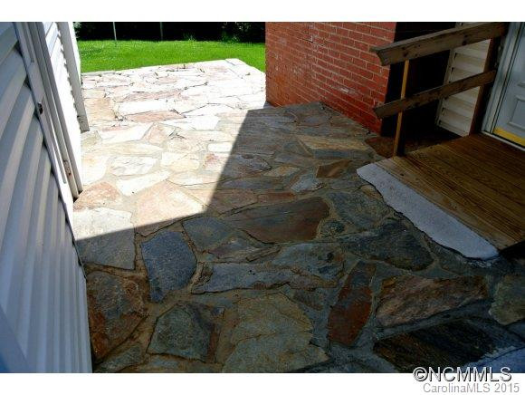 208 Hillcrest Circle - Photo 19