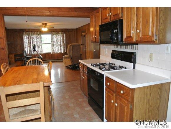 208 Hillcrest Circle - Photo 5