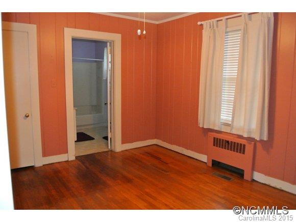 208 Hillcrest Circle - Photo 9