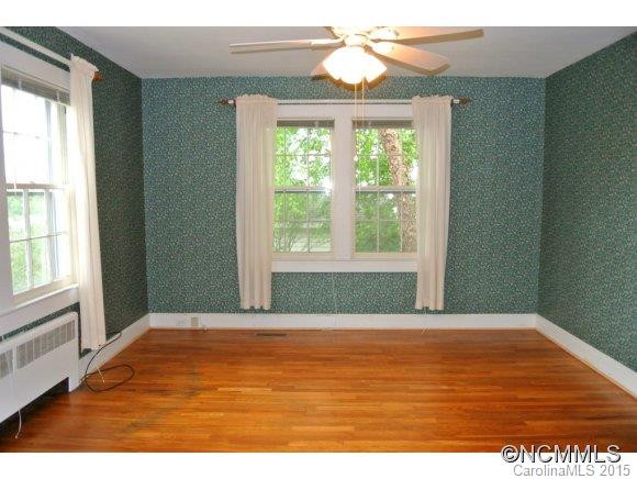 208 Hillcrest Circle - Photo 10