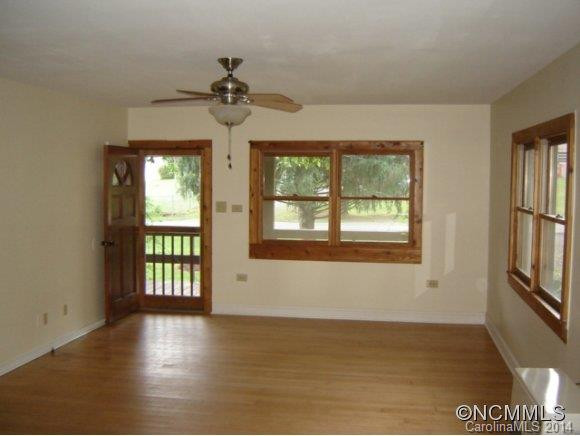 110 Spring Valley Street - Photo 13