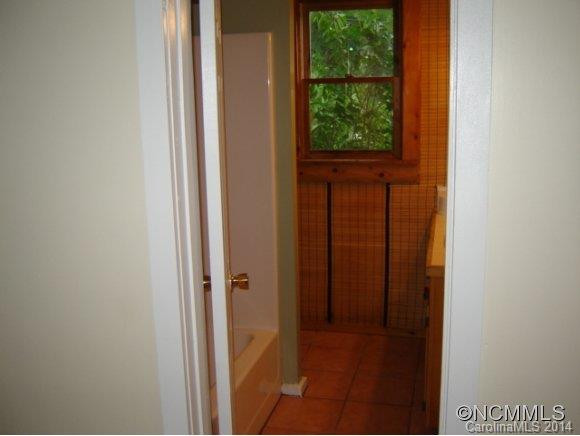 110 Spring Valley Street - Photo 16