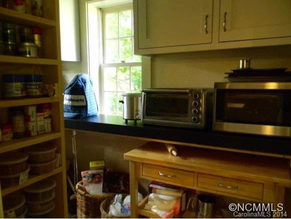 335 Melrose Avenue - Photo 12