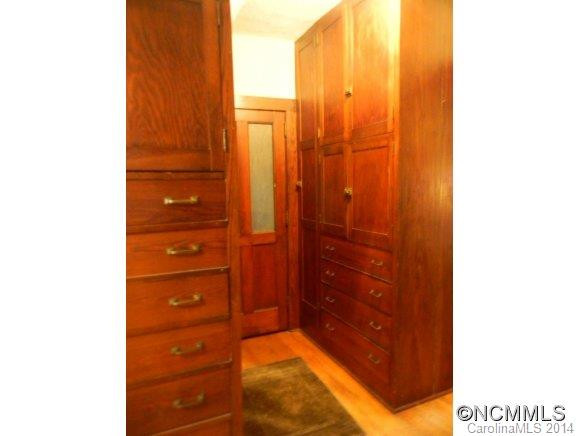 335 Melrose Avenue - Photo 15