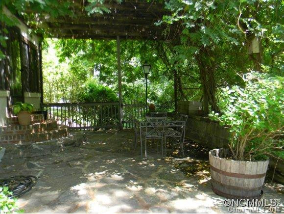 335 Melrose Avenue - Photo 4