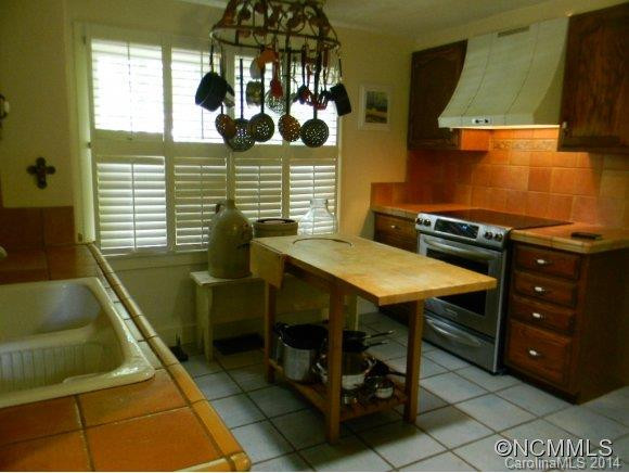 335 Melrose Avenue - Photo 8
