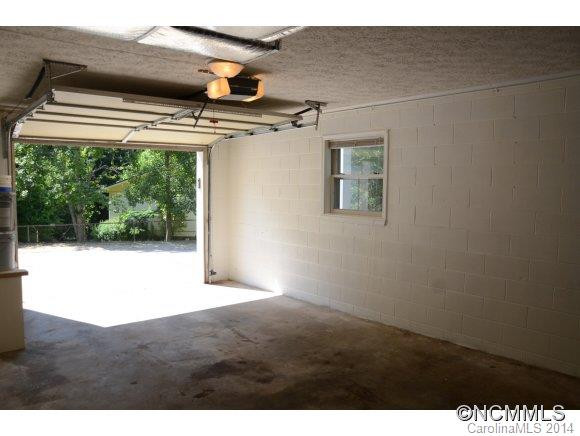 9 Holly Hill Court - Photo 12