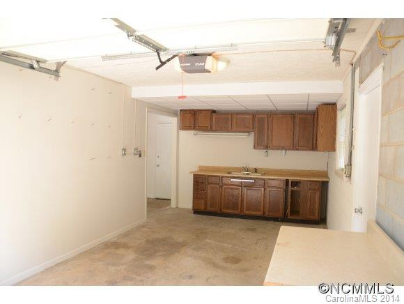 9 Holly Hill Court - Photo 13