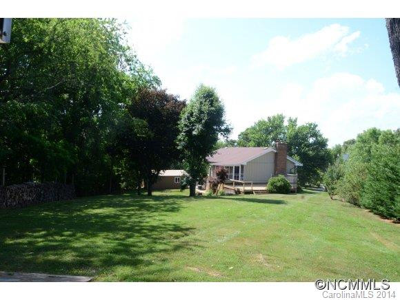 9 Holly Hill Court - Photo 3