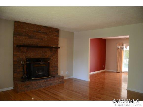 9 Holly Hill Court - Photo 8