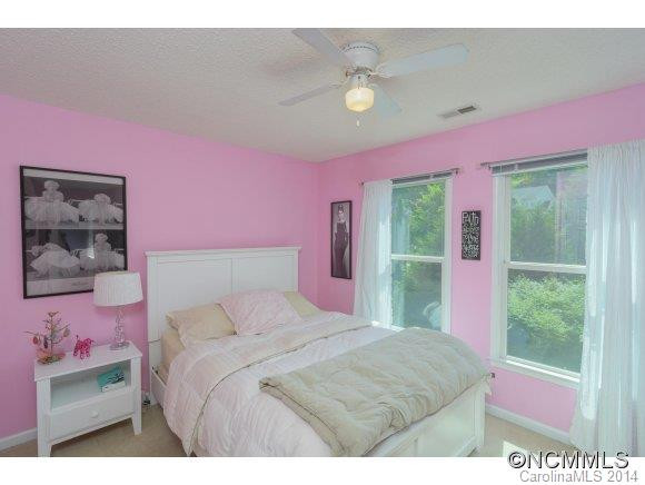 57 Winding Oak Drive - Photo 16