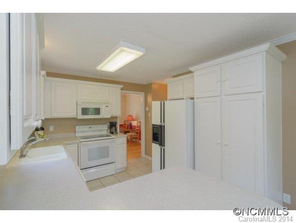 57 Winding Oak Drive - Photo 4