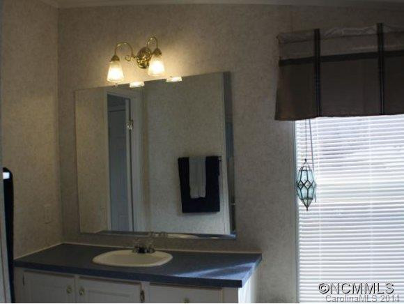 15 NEIL HOILMAN DRIVE - Photo 6