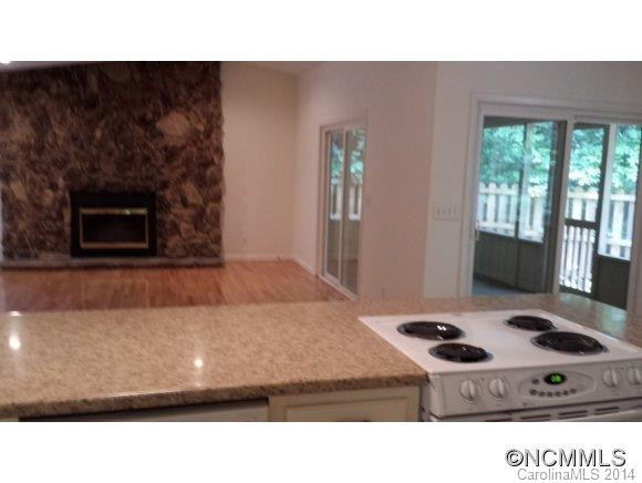 27 Spring Valley Road - Photo 5