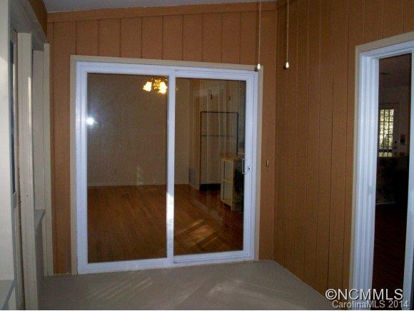 27 Spring Valley Road - Photo 7