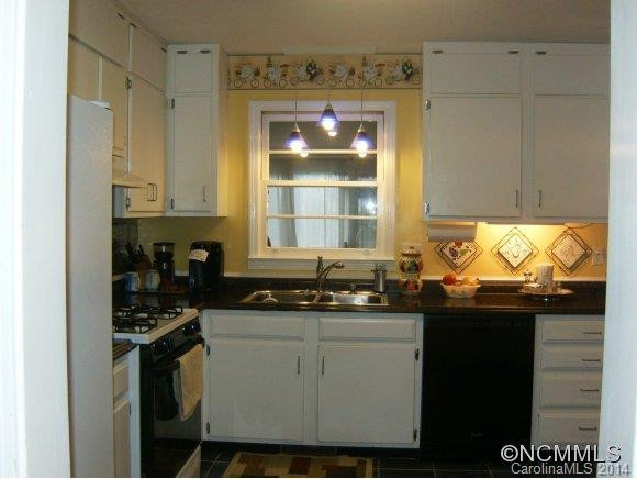 524 Pineland Road - Photo 8