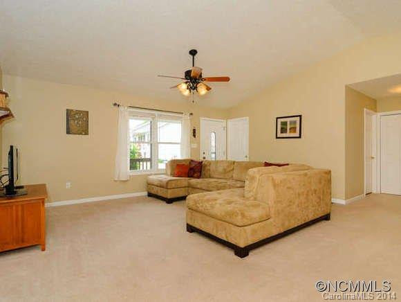21 Shomee Ln - Photo 4
