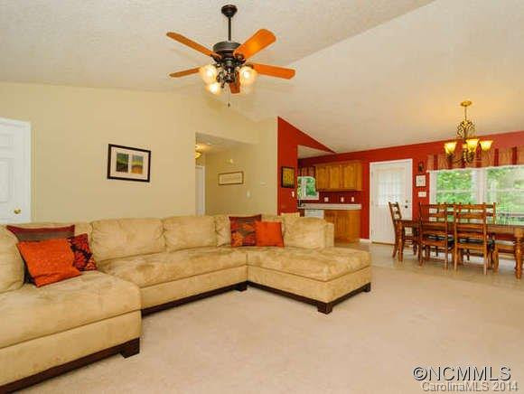21 Shomee Ln - Photo 5