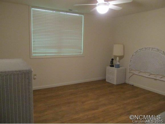 1342 Round Mountain Rd. - Photo 11