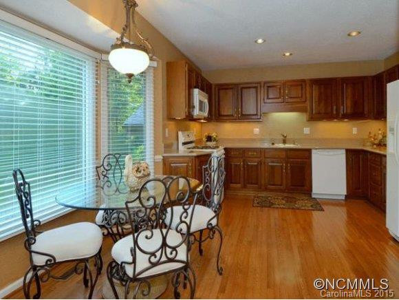 406 JACAMAR WAY - Photo 7