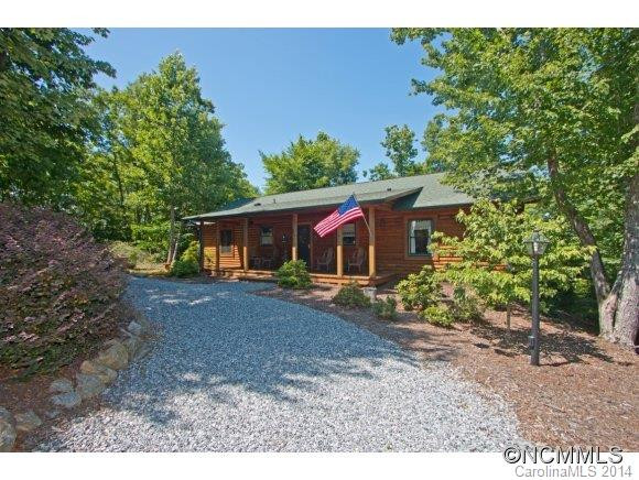 243 Sweetbriar Road North - Photo 2