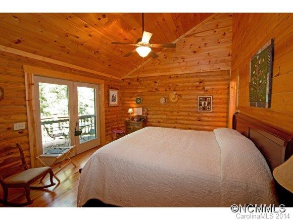 243 Sweetbriar Road North - Photo 11