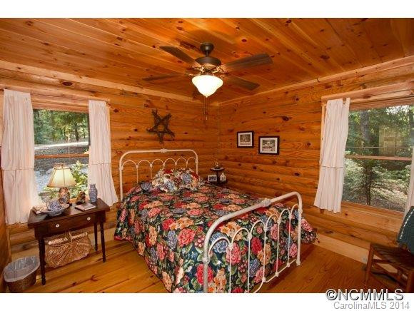 243 Sweetbriar Road North - Photo 16