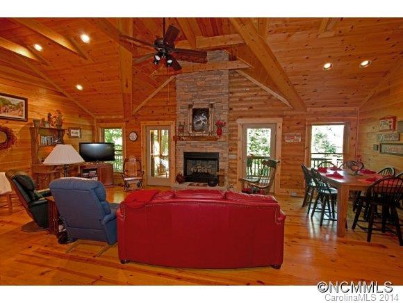 243 Sweetbriar Road North - Photo 5