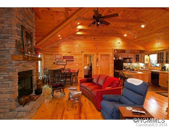 243 Sweetbriar Road North - Photo 6
